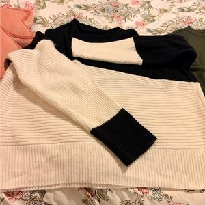 Colorblock Women's Sweater - Black and Cream